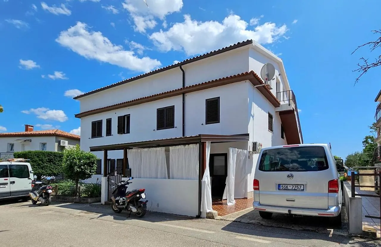 Apartment Studio Benjamin Novigrad Istria